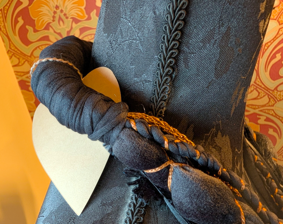 Elizabeth, Handmade Tudor Inspired Fabric Necklace